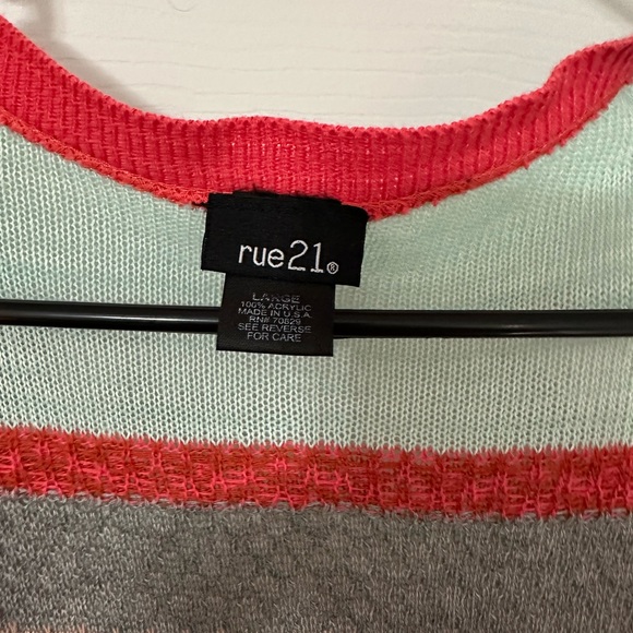 Rue 21 size large cardigan - Picture 2 of 3